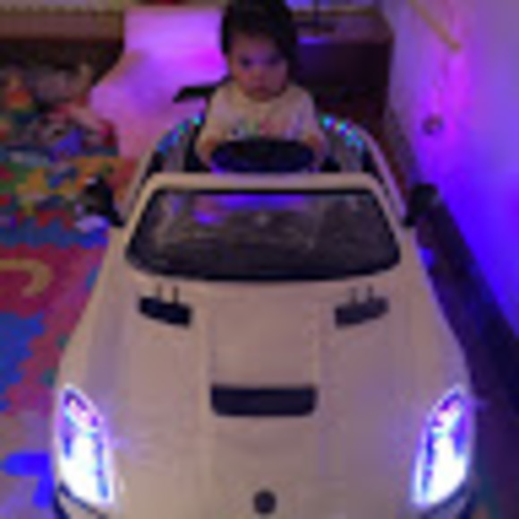 Meet your Posher, Roberto - Picture 1 of 1